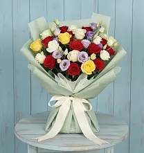Букет цветов из:  Розы в Чулыме