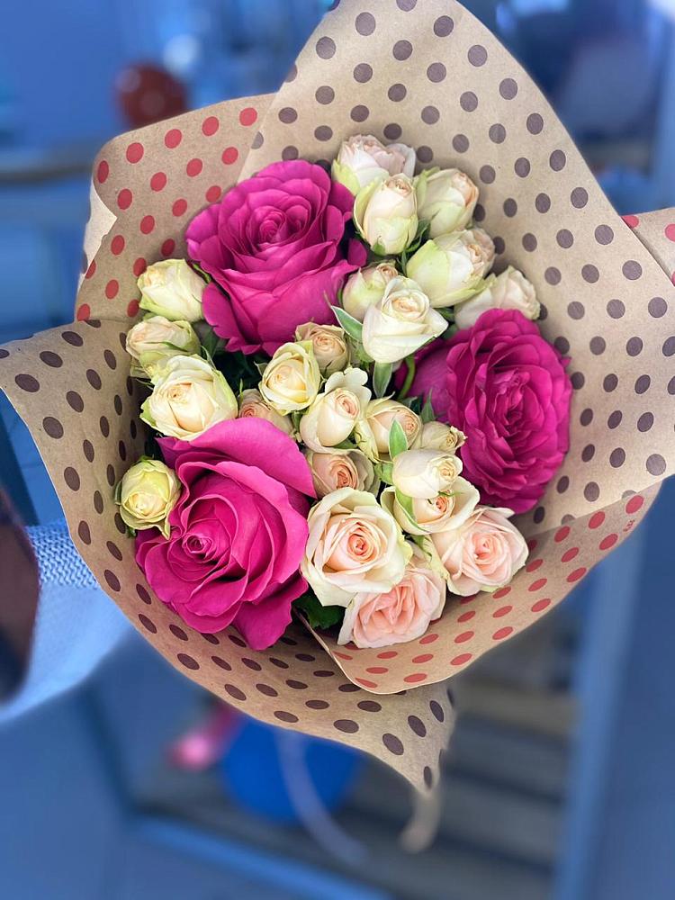 Букет цветов из: Розы в Чулыме