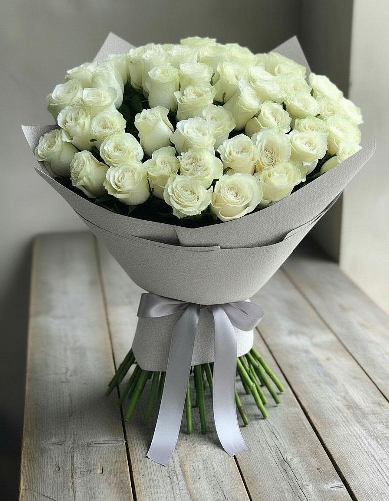 Букет 35 Белых роз в Чулыме