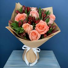 Букет цветов из:  Розы и Альстромерии в Чулыме