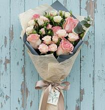 Букет цветов из:  Розы в Чулыме