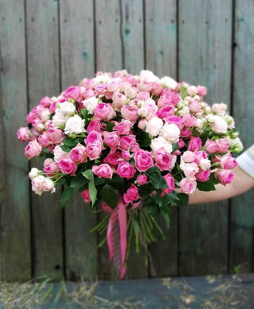 Букет Розовые кустовые розы Натали и Лав Лидия в Чулыме